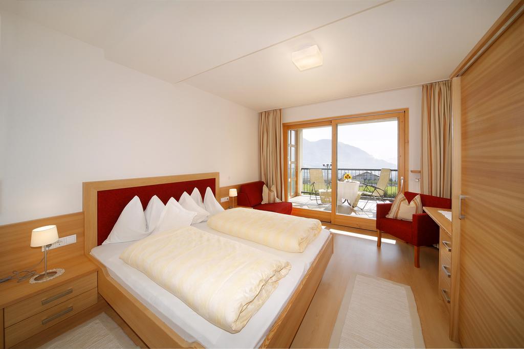 Bed and Breakfast Haselgrund Dorf Tirol Zimmer foto